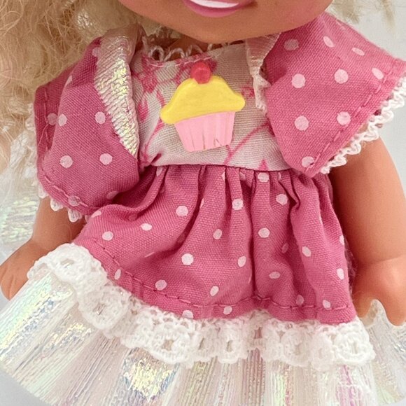 Vintage Cherry Merry Muffin Doll 6" Toy Lot w/ Muffins & Accessories 1989 - Picture 3 of 16